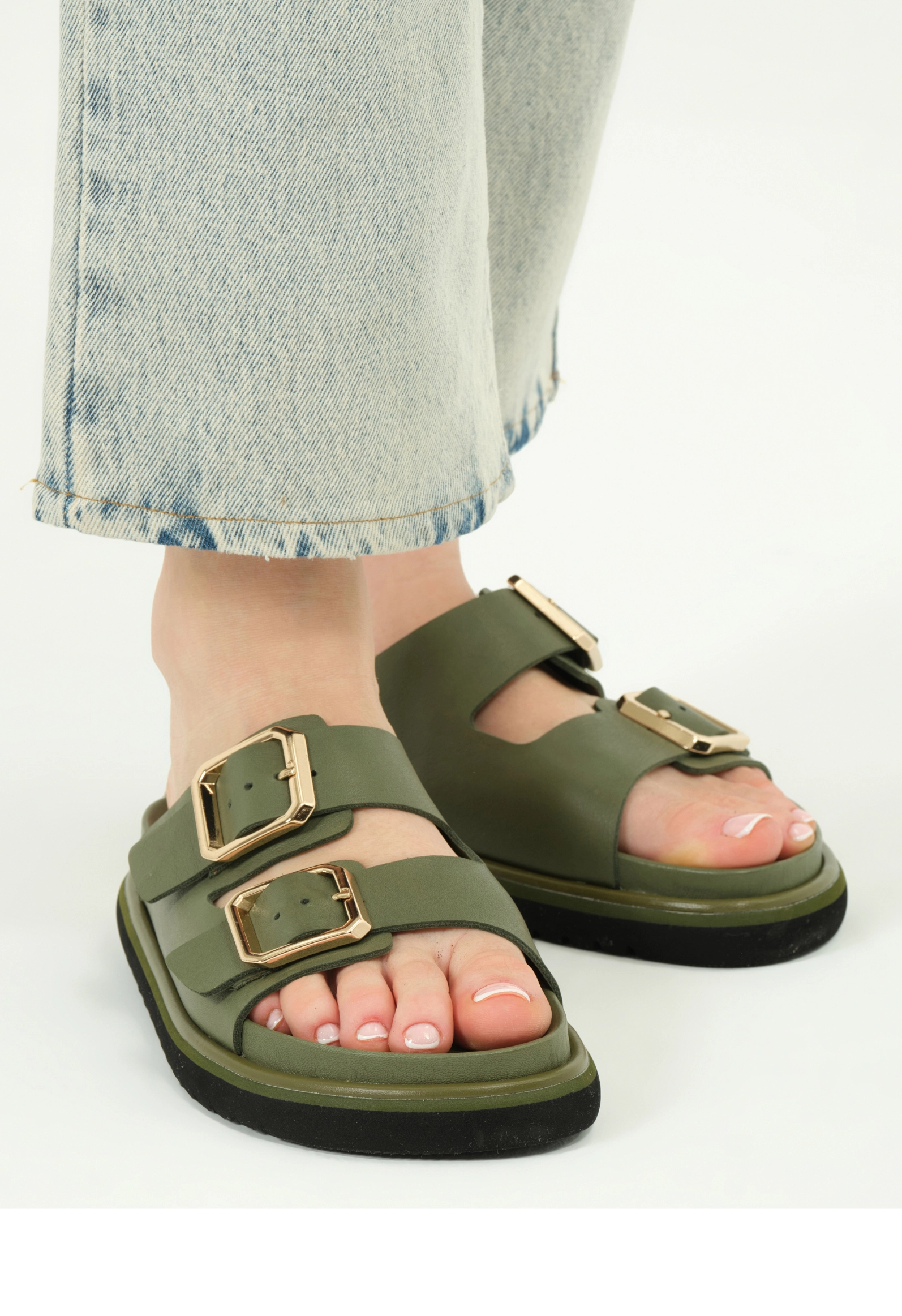 Maria Smooth İçi Dışı Ve Tabanı Hakiki Deri Tokalı Kadın Terlik