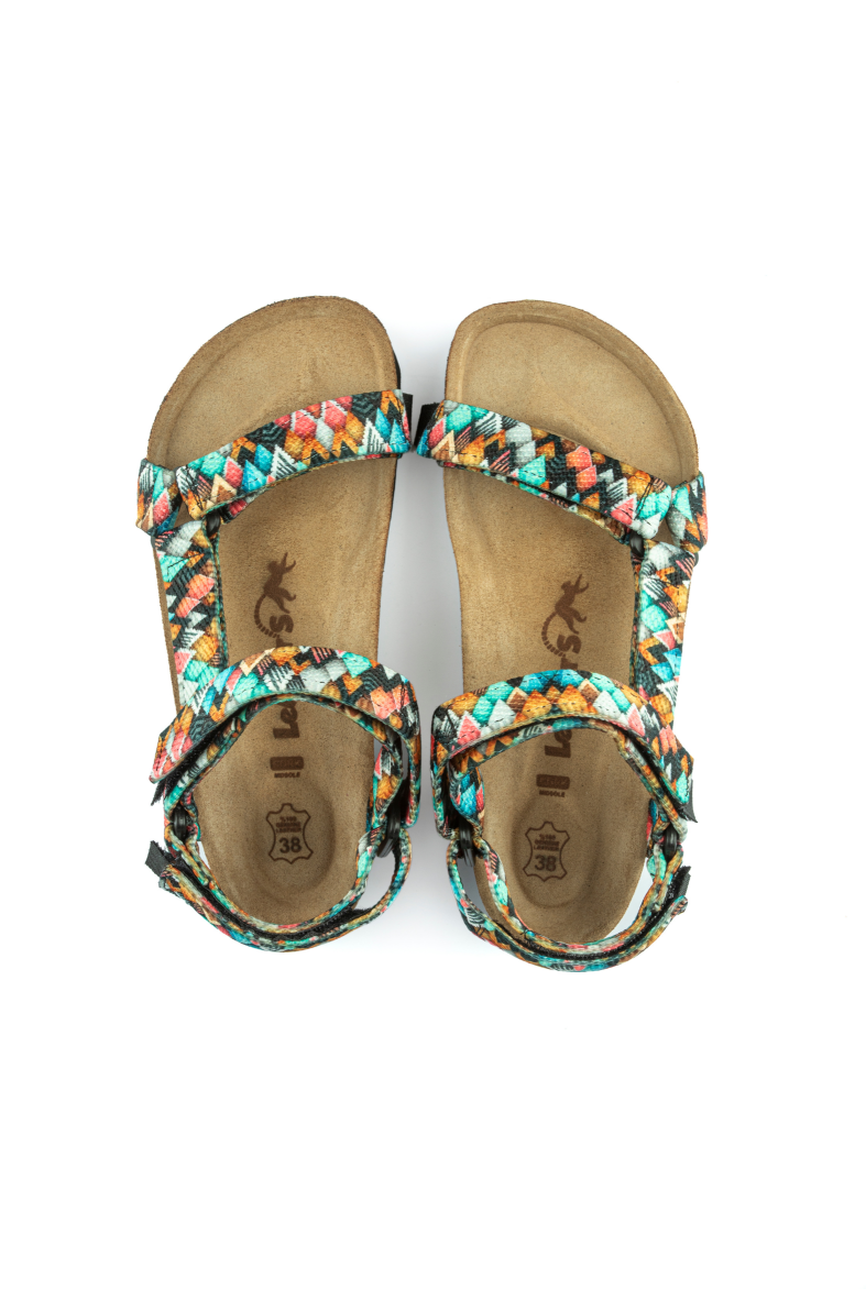 Tengri- Doğal Mantar Taban- Etnik Desenli- Kadın Sandalet