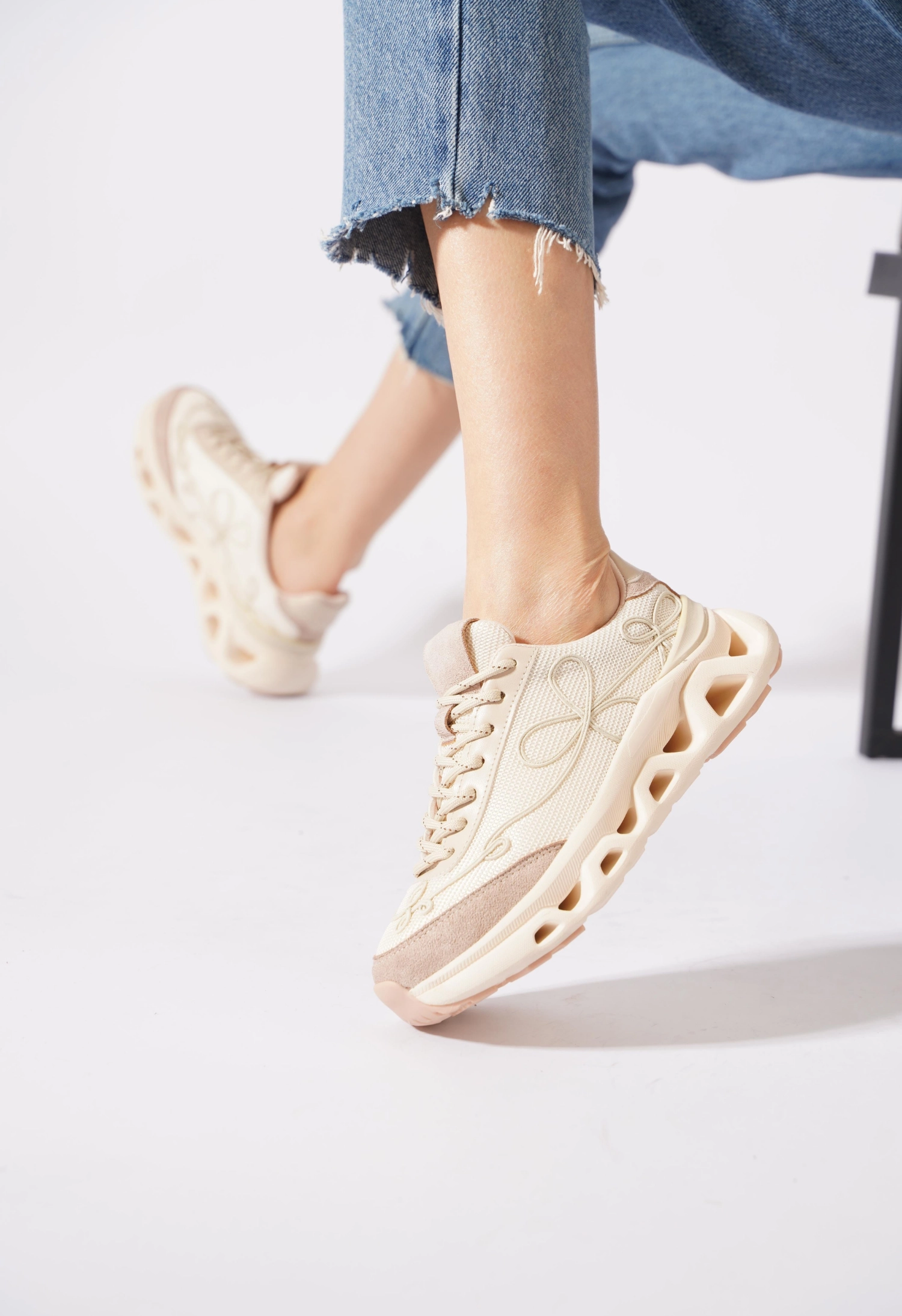 Lemoors Mia Fileli Yüzey Havalı Hafif Yumuşak Tabanlı Sneaker