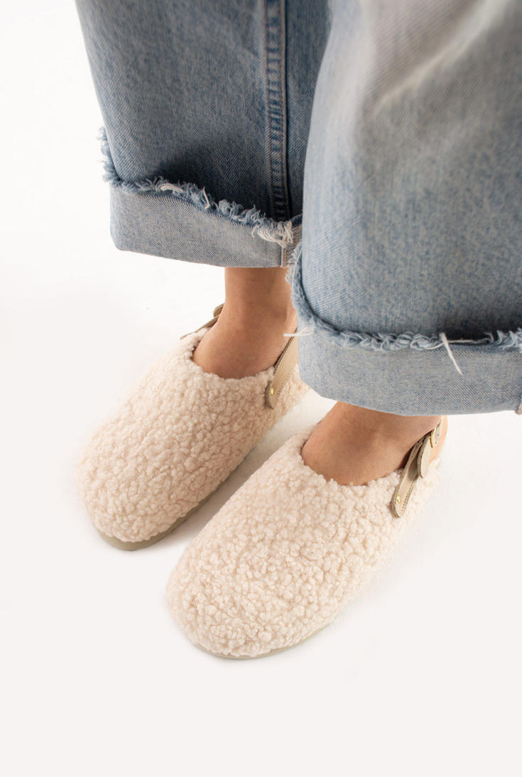 Lemoors Clara Koyun Tüylü Eva Terlik Ekru Rengi