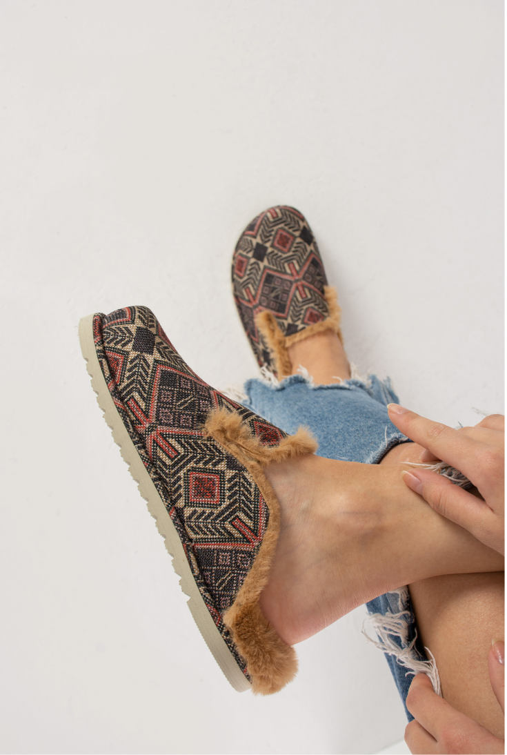 Lemoors Susana Özel Tasarım Koyun Tüylü Eva Terlik