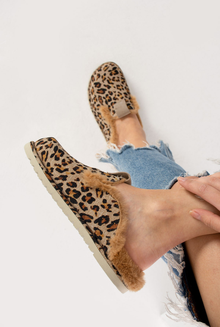 Lemoors Susana Özel Tasarım Koyun Tüylü Eva Terlik