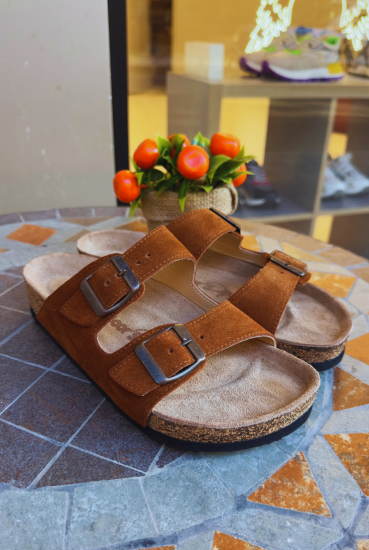 Maria- Natural Cork- Suede Leather- Cinnamon Powder